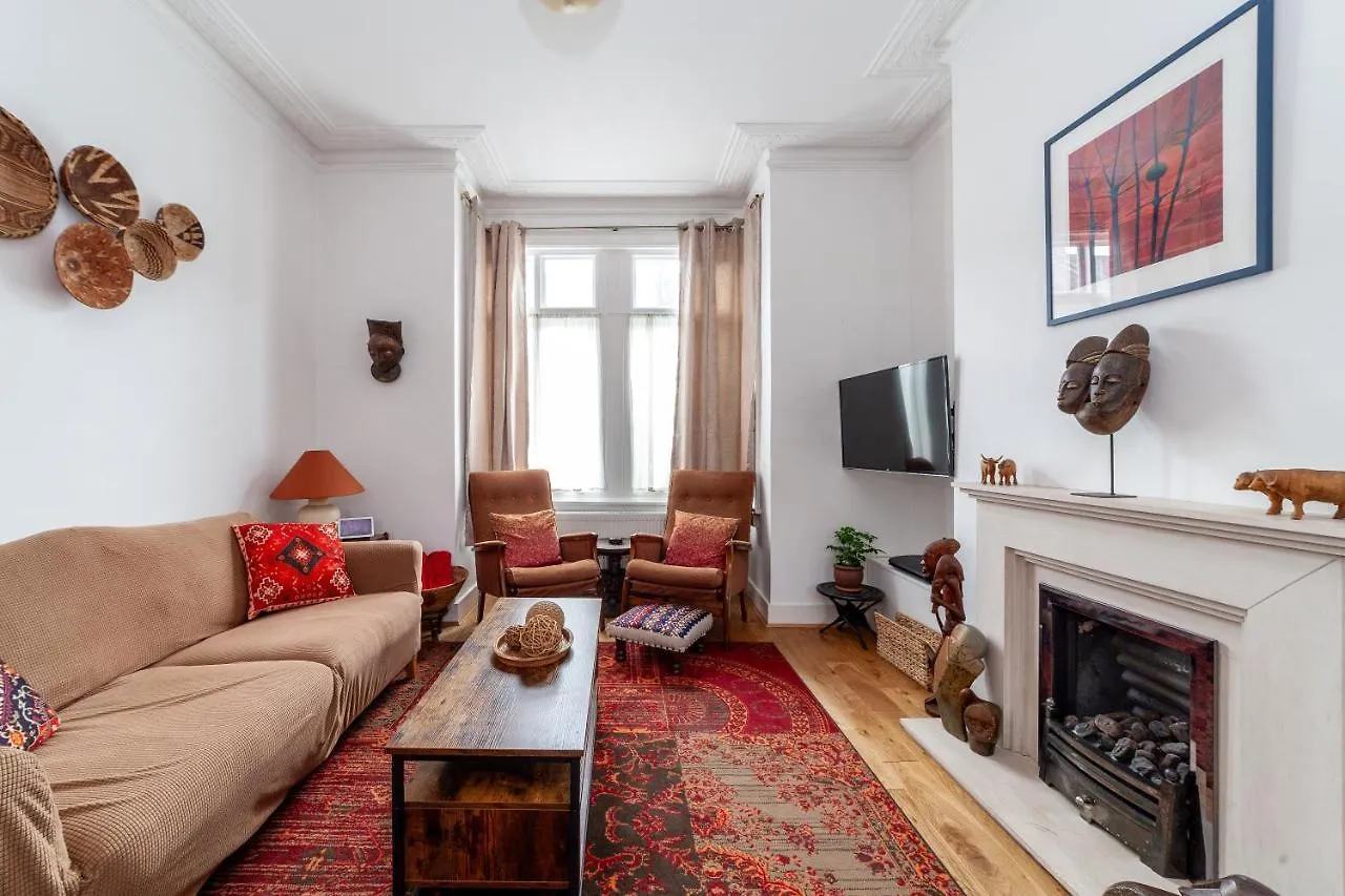Charming Terraced 3Br House, 5 Min Hither Green St London